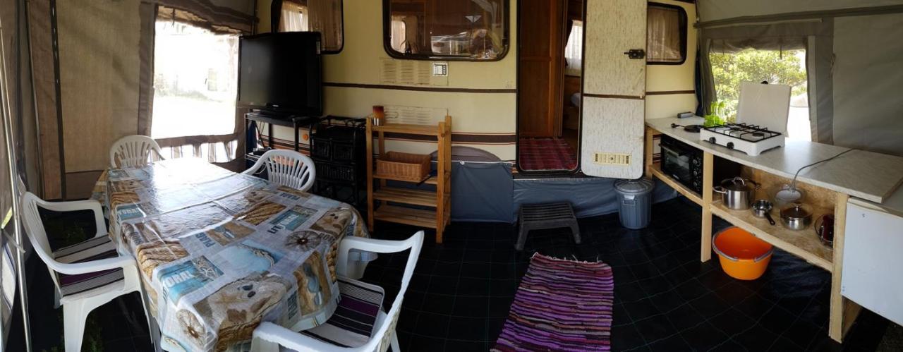 Wohnwagen Hotel Cava dʼAliga Kültér fotó